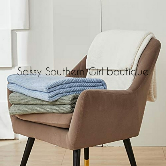 🆕⭐ Light blue cable knit blanket - Picture 5 of 9